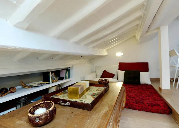 דירה Pantheon Charming Attic | Romeloft *